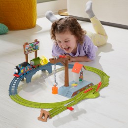 Thomas and Friends Paint Delivery Train Track Set